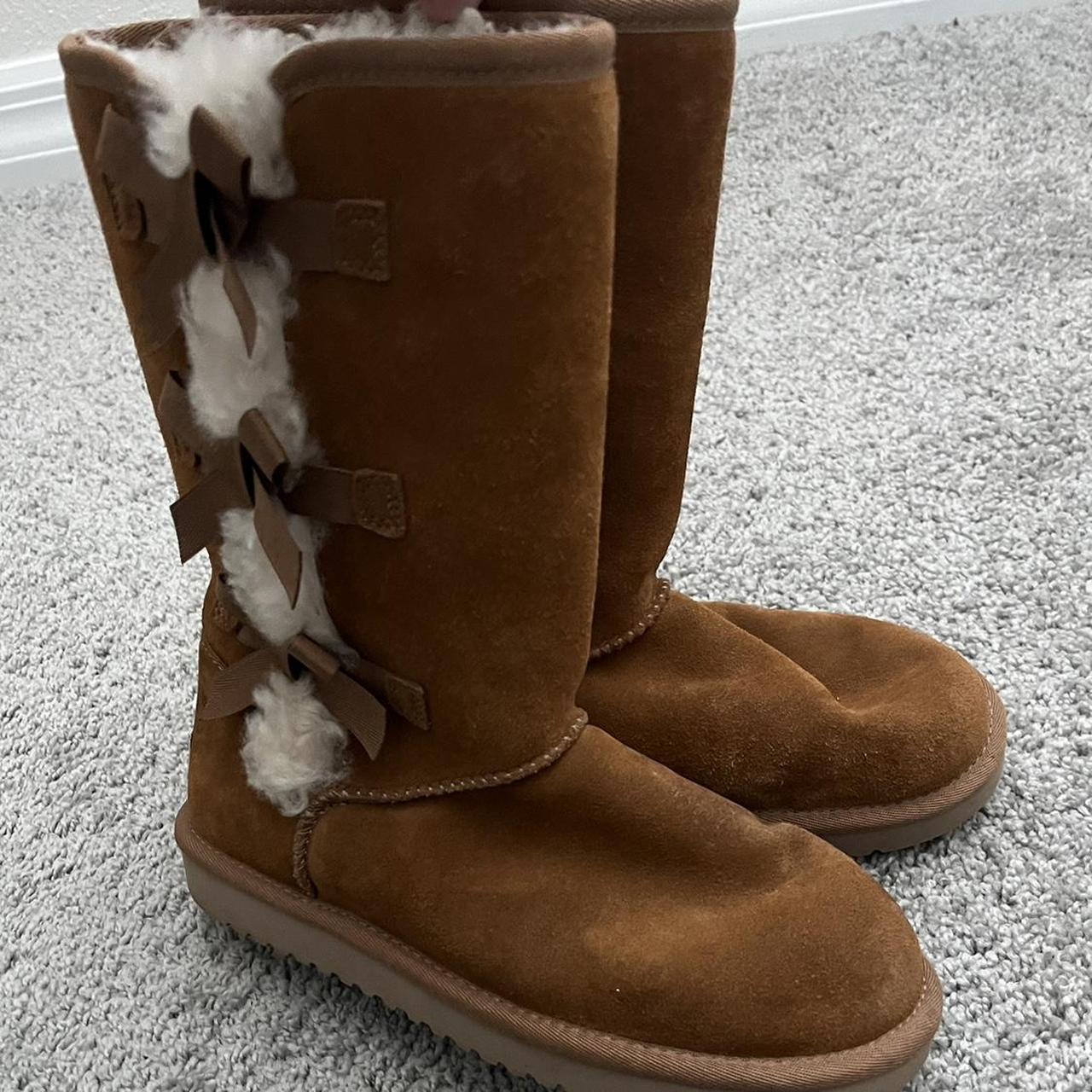 SUPER CUTE KOOLABURRA UGGS BOOTS - 7 koolaburra by... - Depop
