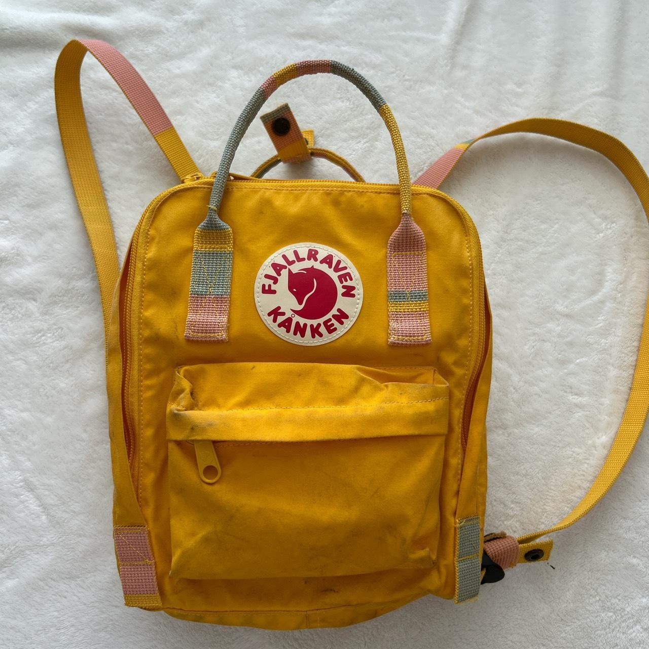 Fjallraven mini outlet yellow