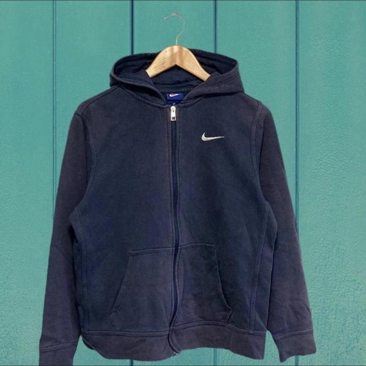 Nike Men's Hoodie | Depop