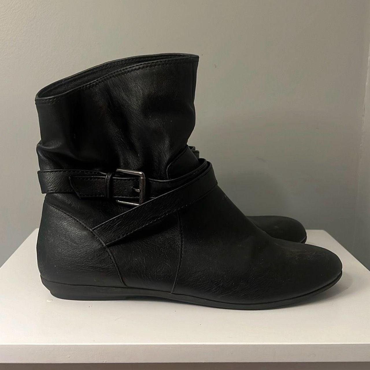 American Eagle Women s Black Classic Belted Ankle. Depop