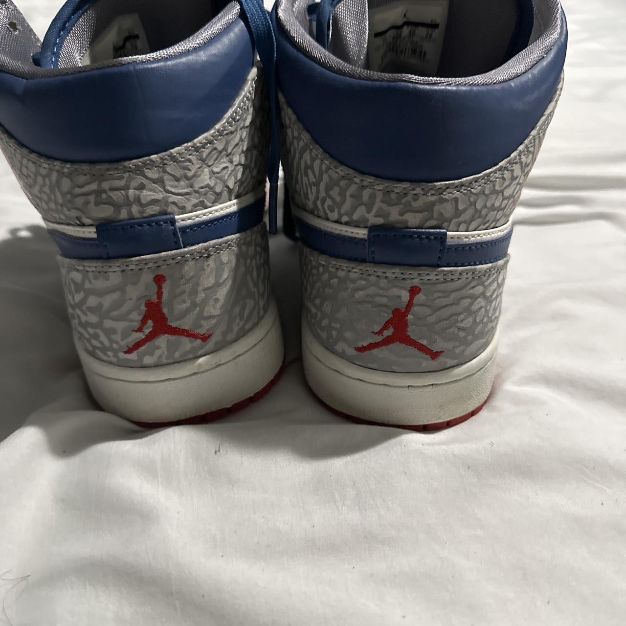 スニーカー Nike Air Jordan 1 Mid 'True Blue' SS 13 2013 Nike Air Jordan 1 Mid 'True Blue' SS 13 2013 (Nike