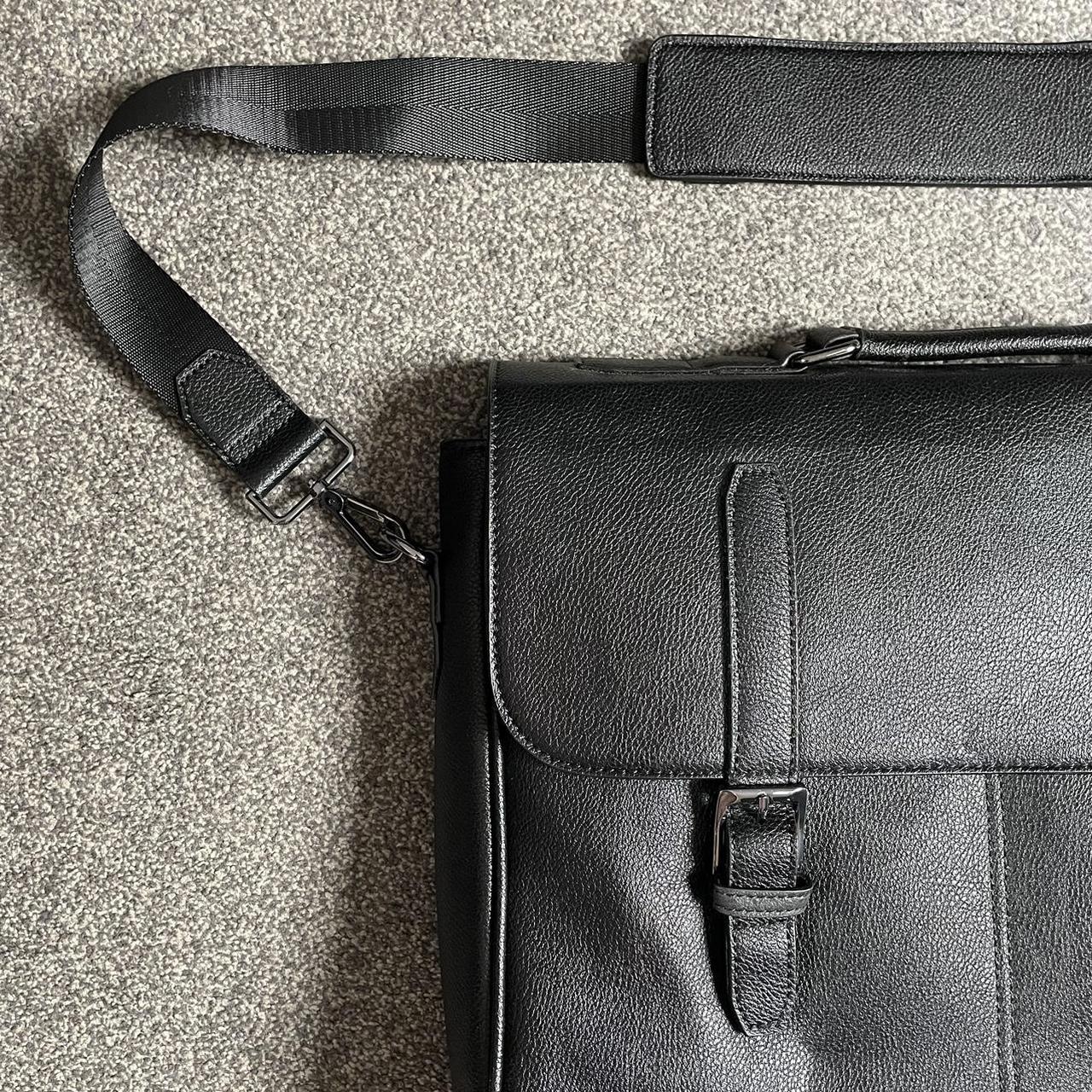 Debenhams Men's Black Bag Depop