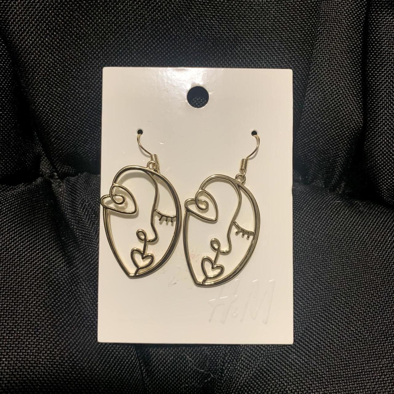 Gold face earrings cute and trendy y2k 2000s