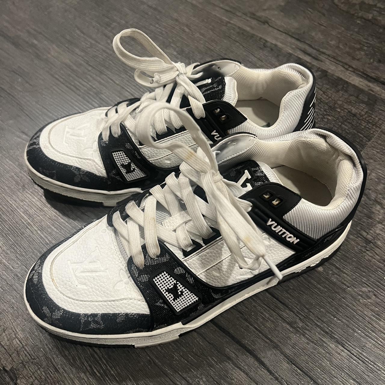 Authentic Louis Vuitton sneakers. New shoelaces and - Depop