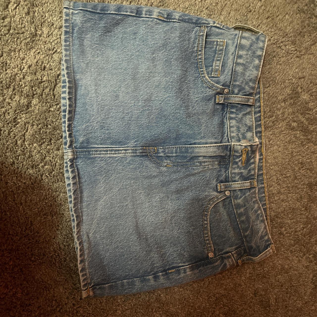 item listed by sweetskylaa