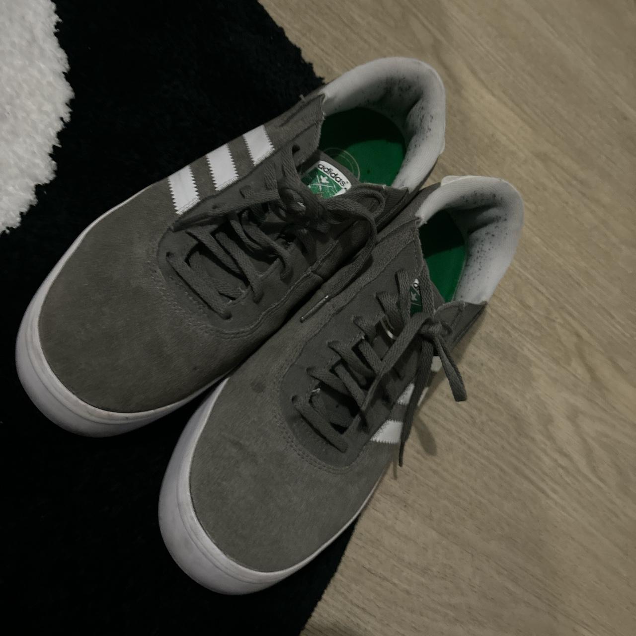 grey adidas gonzalez skate shoes skater