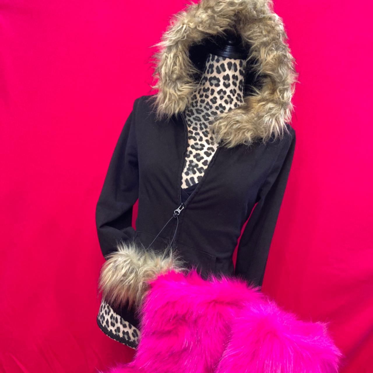 🎀Custom Fur Zip Up Hoodie🎀 ♡ black old navy zip up... - Depop