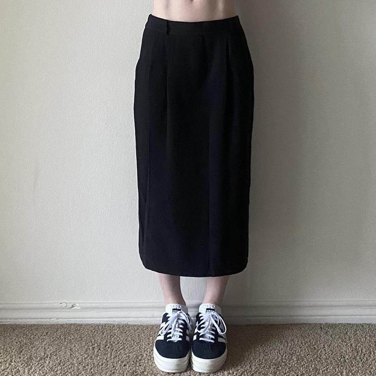 Black pleated outlet midi skirt 90s