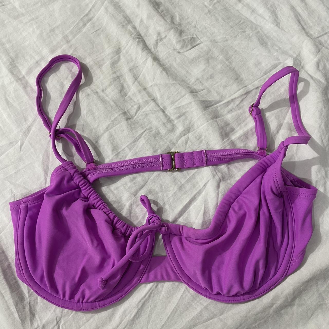 item listed by almina7441