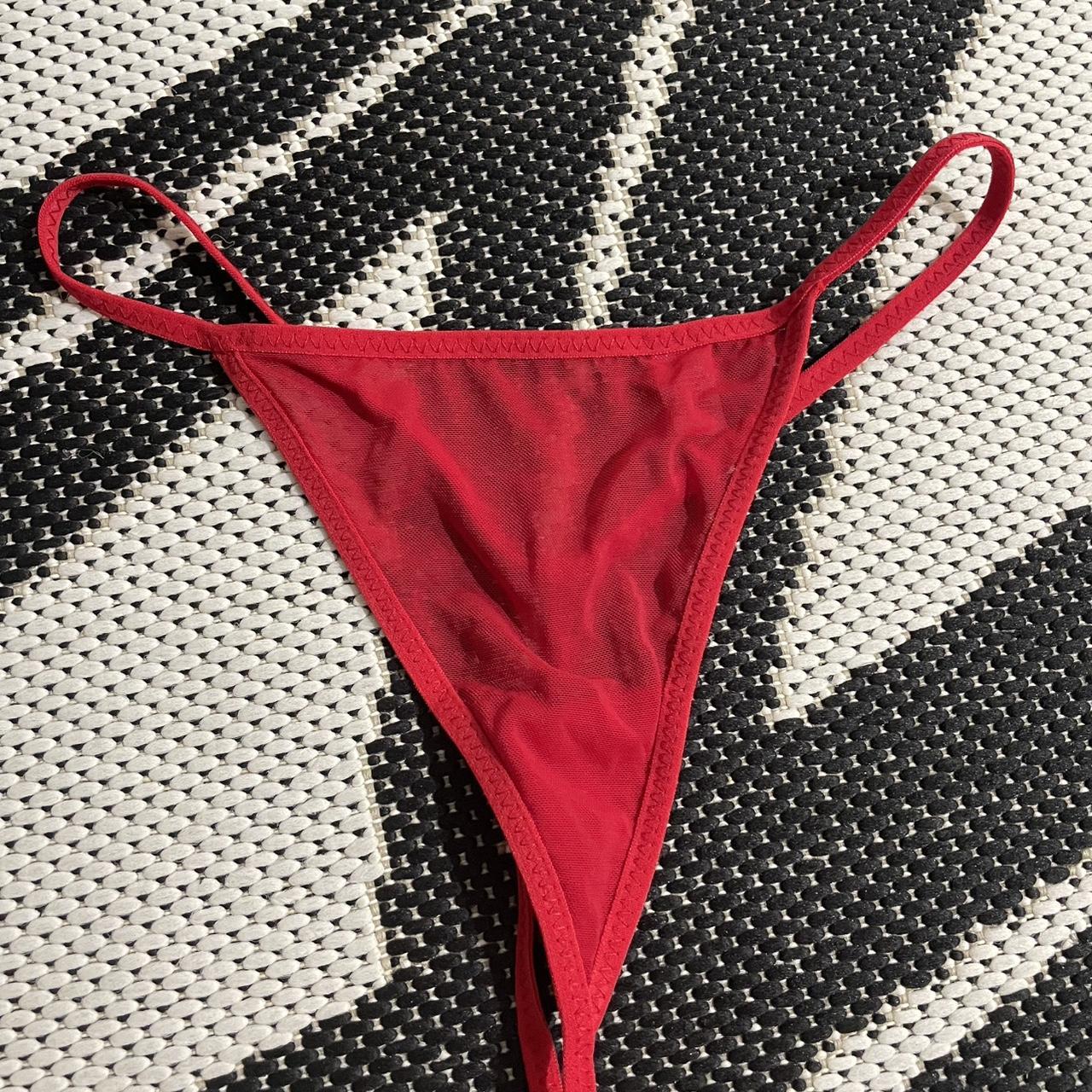 item listed by almina7441