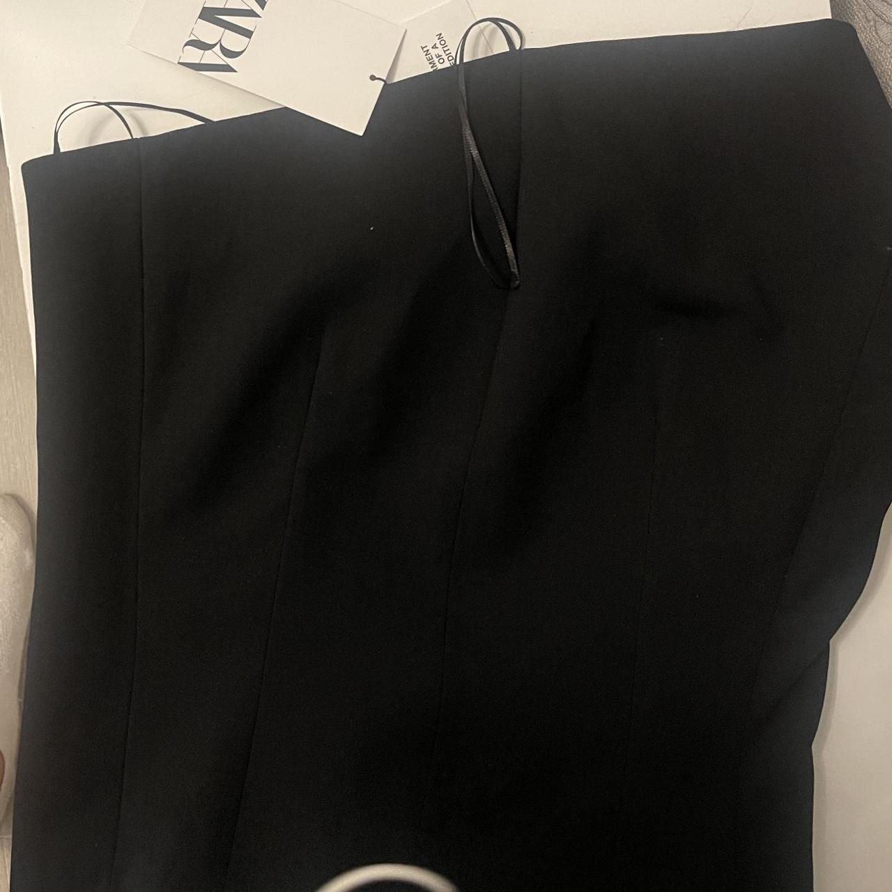 Zara Women's Black Corset | Depop