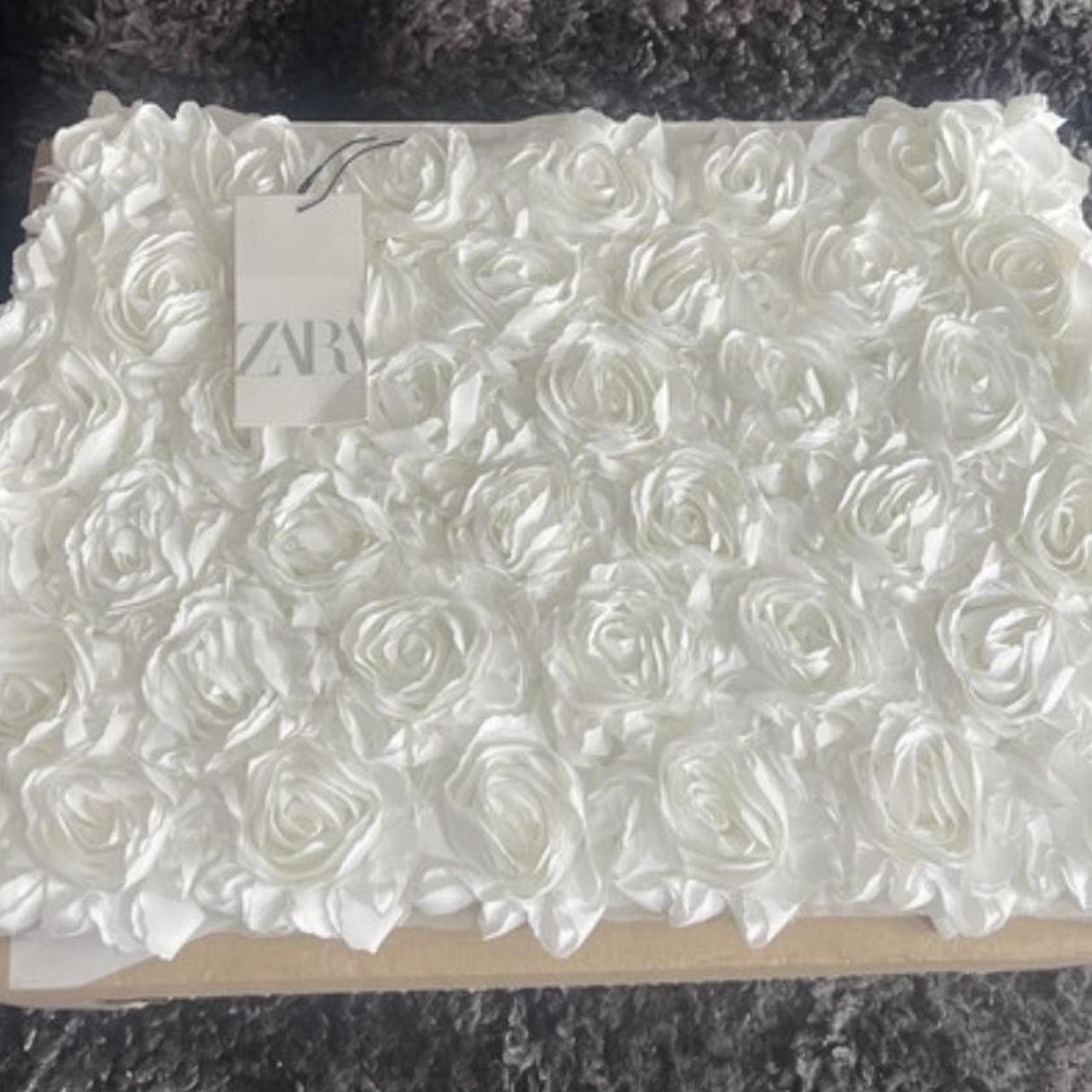 Zara Tulle Floral Mini Brand new with