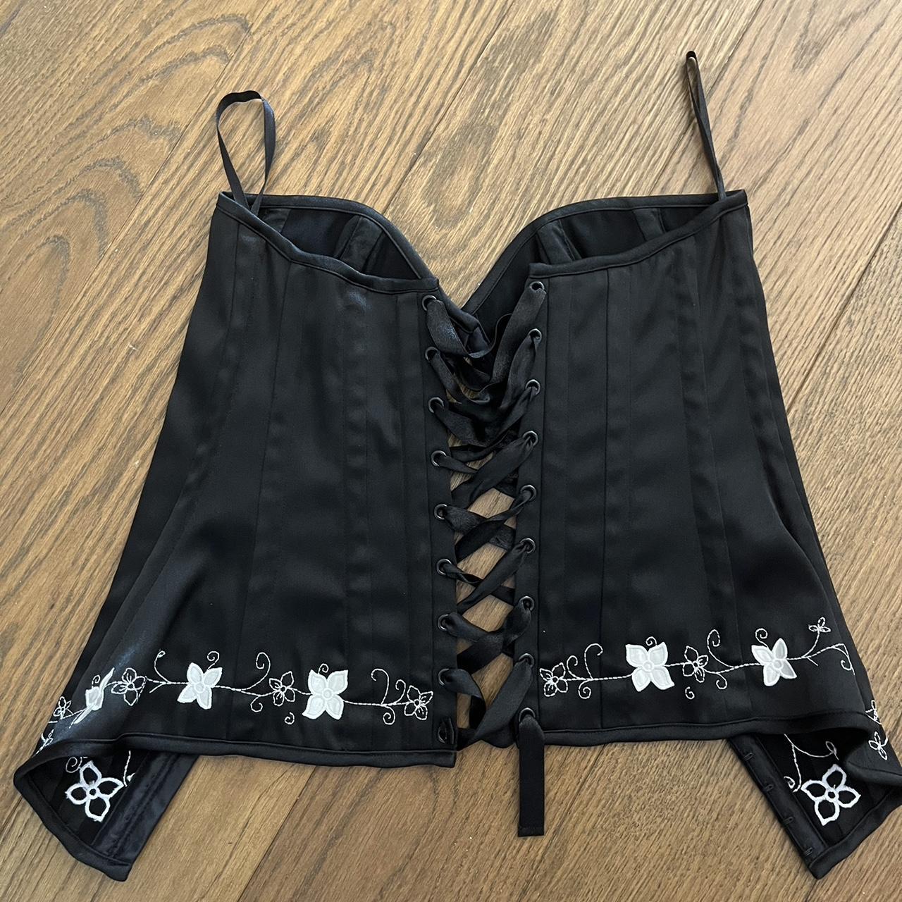 Charlotte Russe Women S Black And White Corset Depop