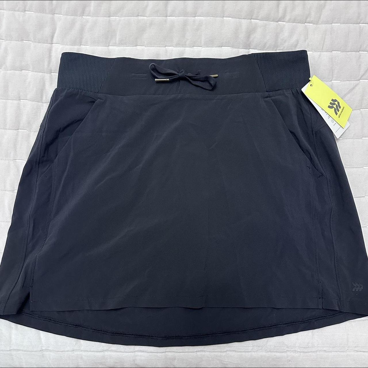  black tennis skirt target large has a... Depop