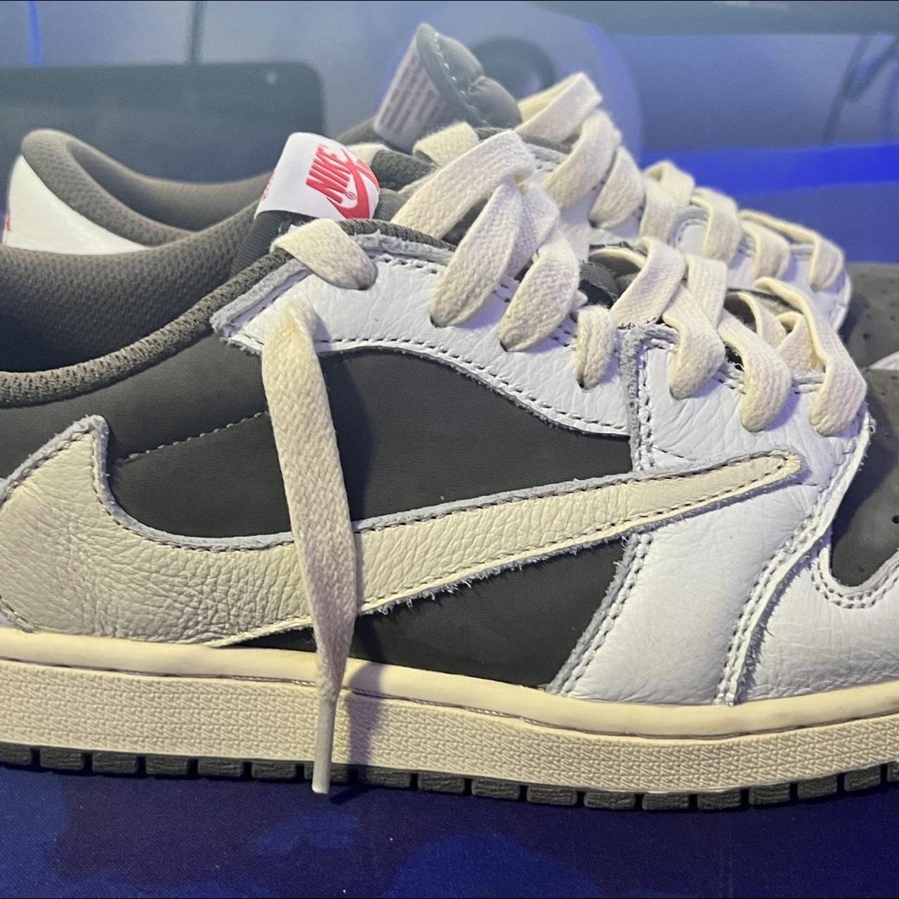 travis scott reverse jordan 1