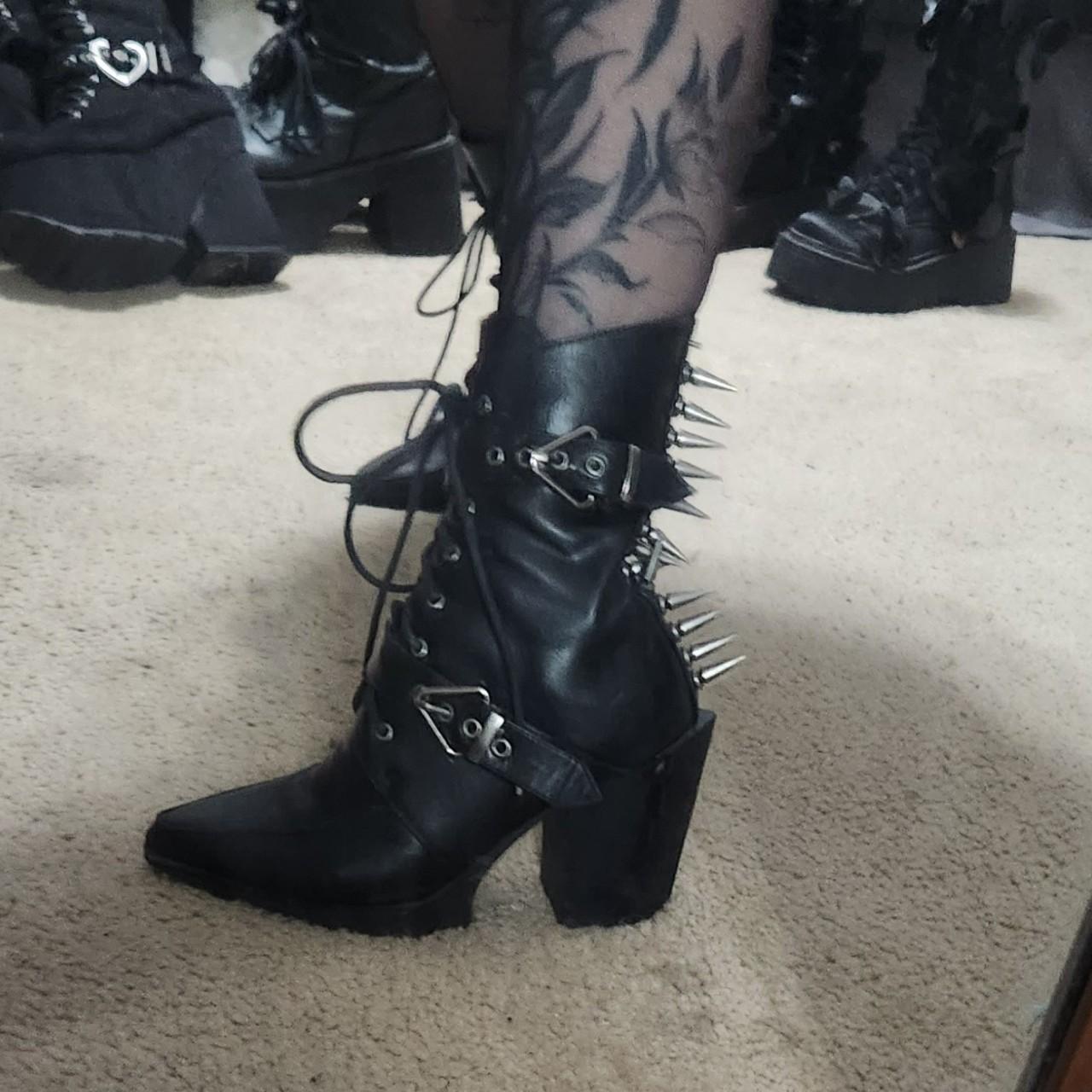 Spiked boots clearance