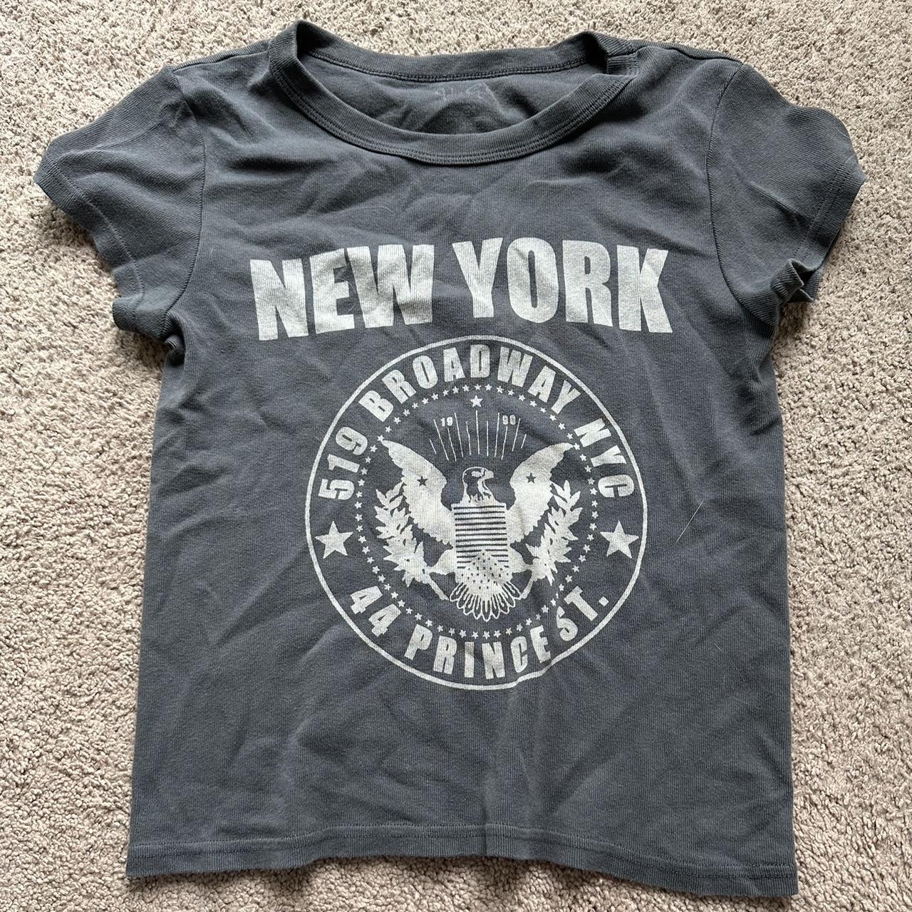 Brandy Melville New York Top Size ONE SIZE Depop