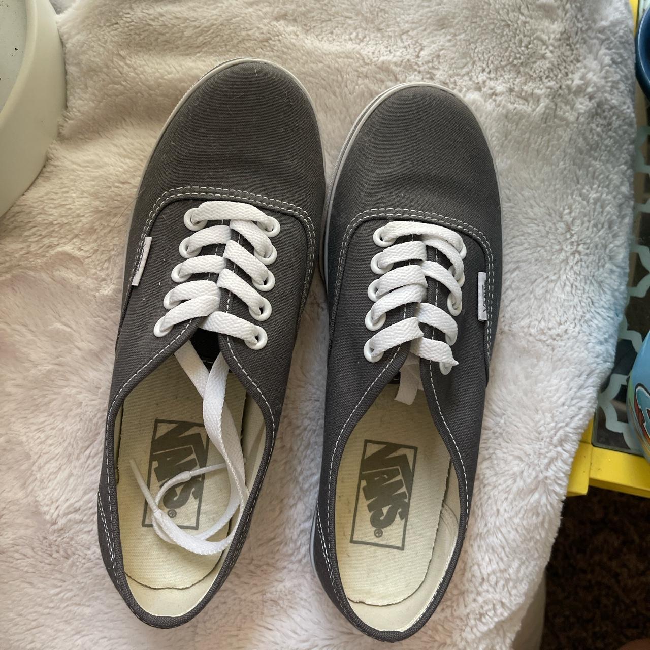 How to clean sales grey vans