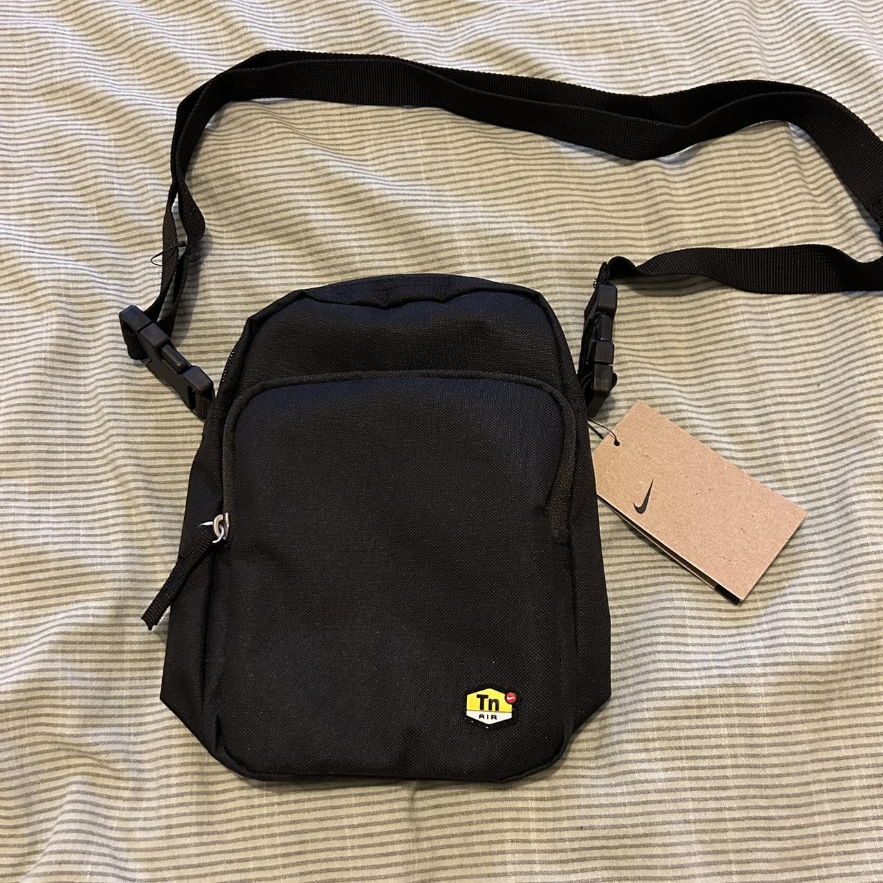 nike tn bag