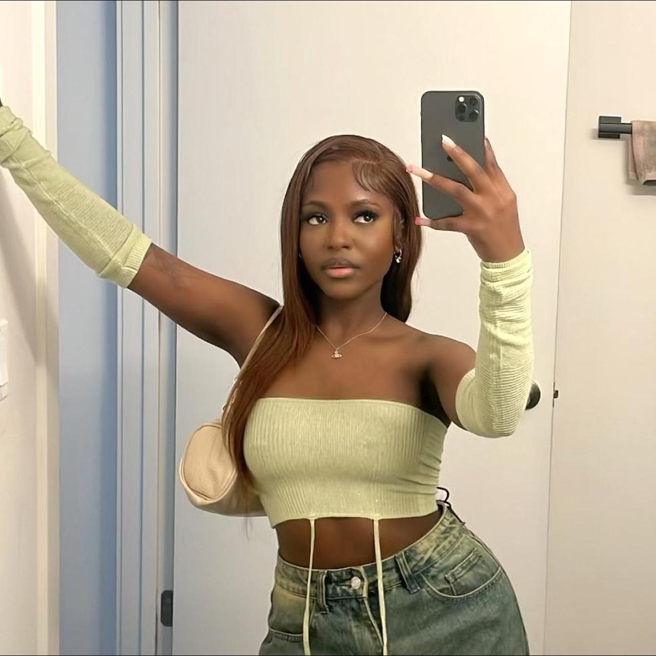 lime top as seen in the picture, comes with sleeve - Depop