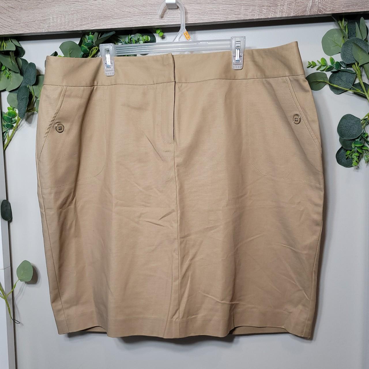 Rafaella Women's Tan Skirt | Depop