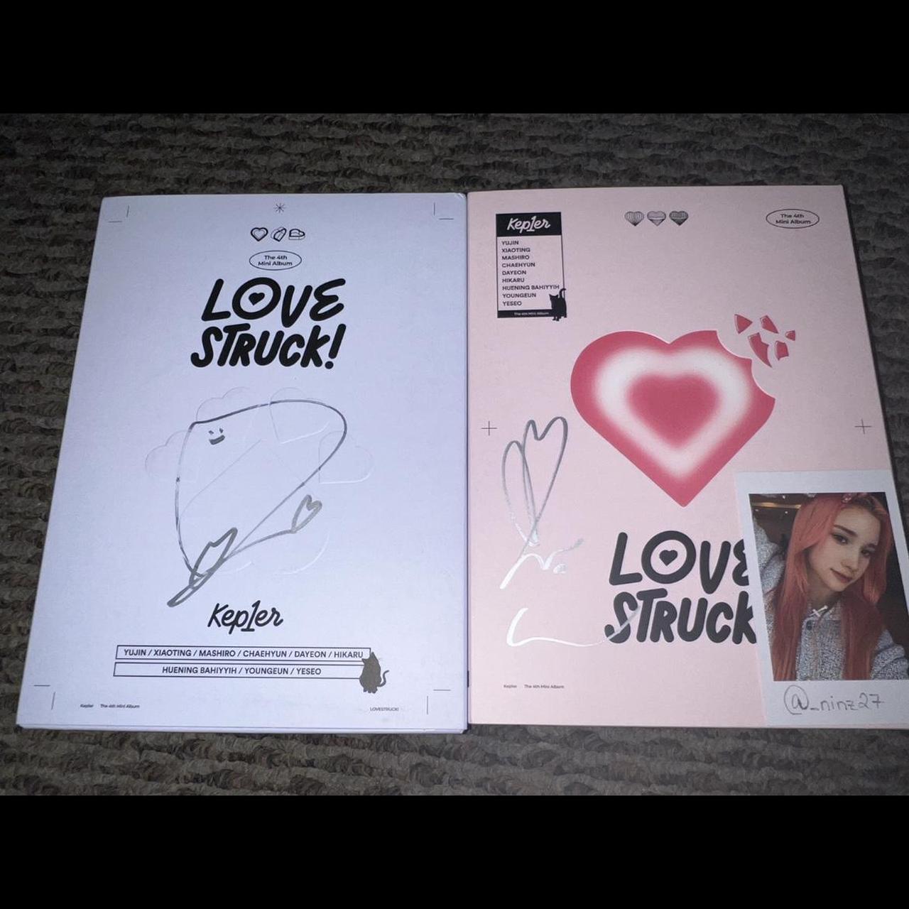 Purchases Kep1er MWAVE signed album BUNDLE