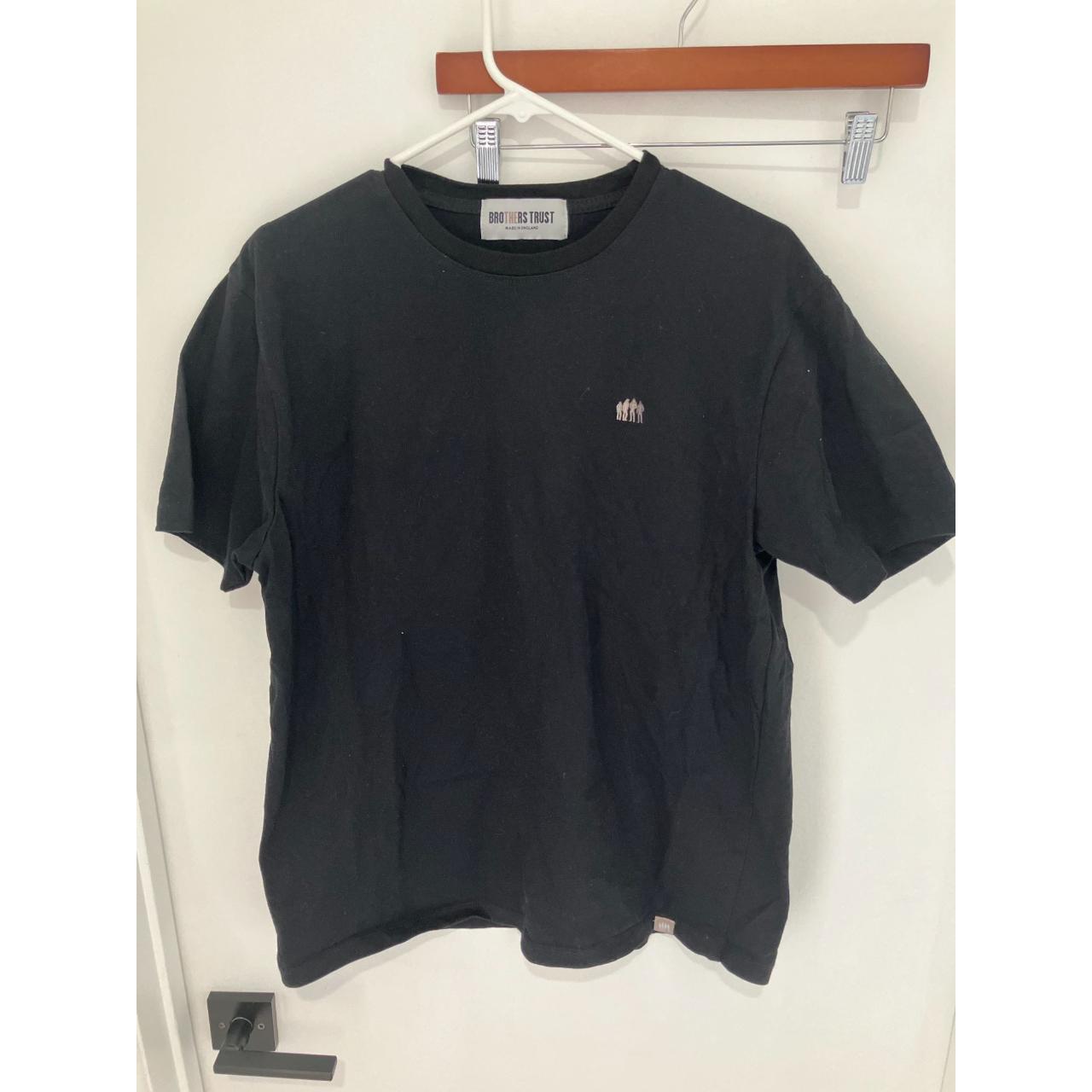 item listed by hellonarwhal