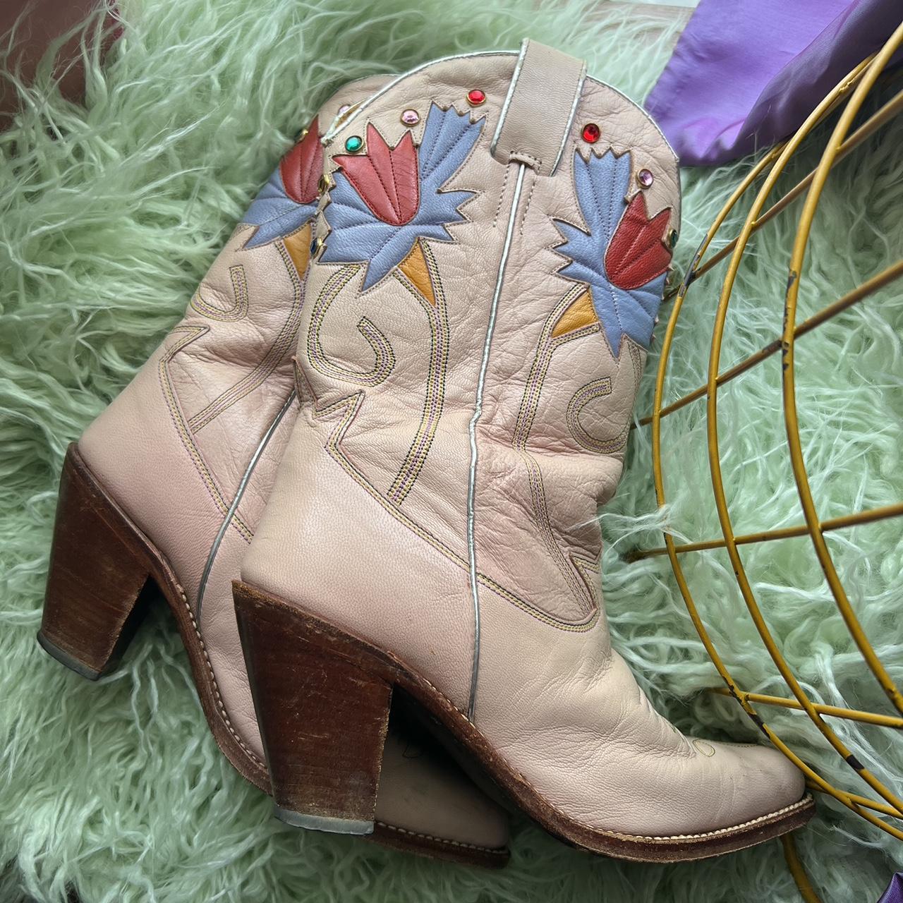 Women's Pink and Purple Boots | Depop