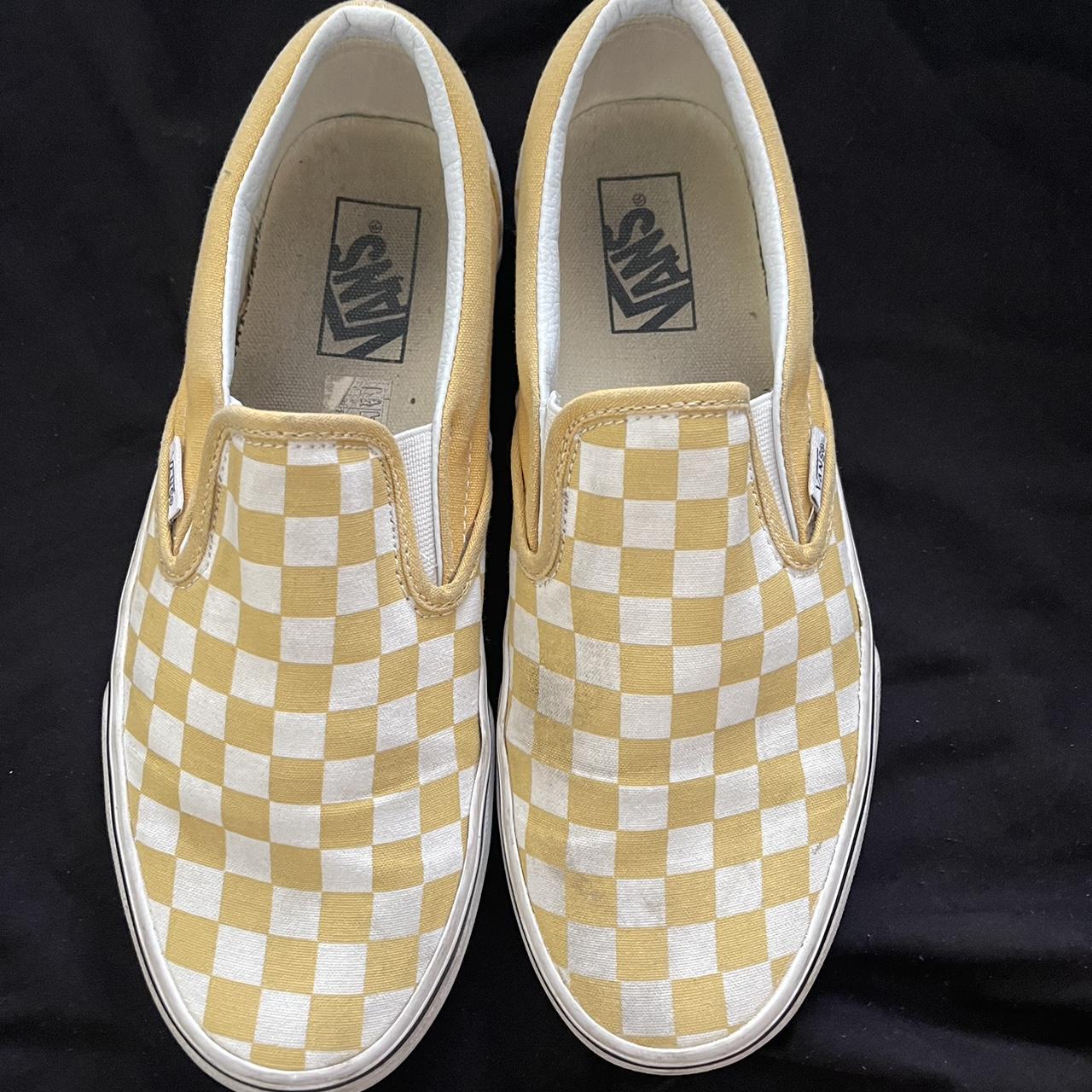 Vans Men's Yellow and White Trainers | Depop