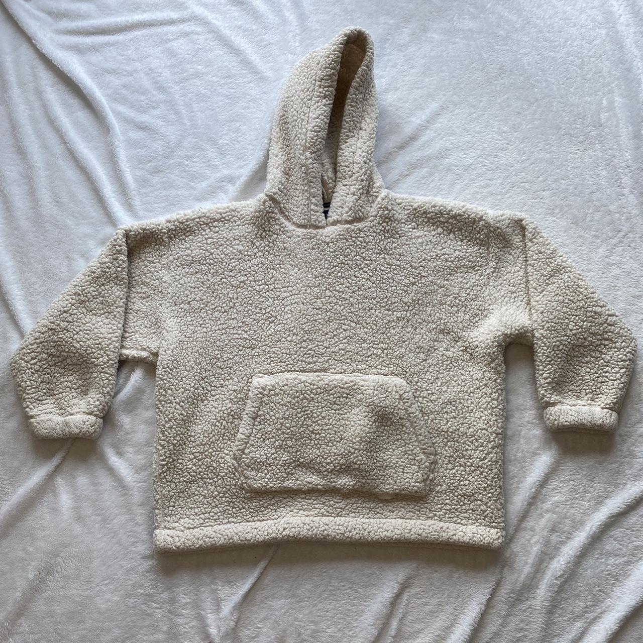 Gap Cream Hoodie Depop