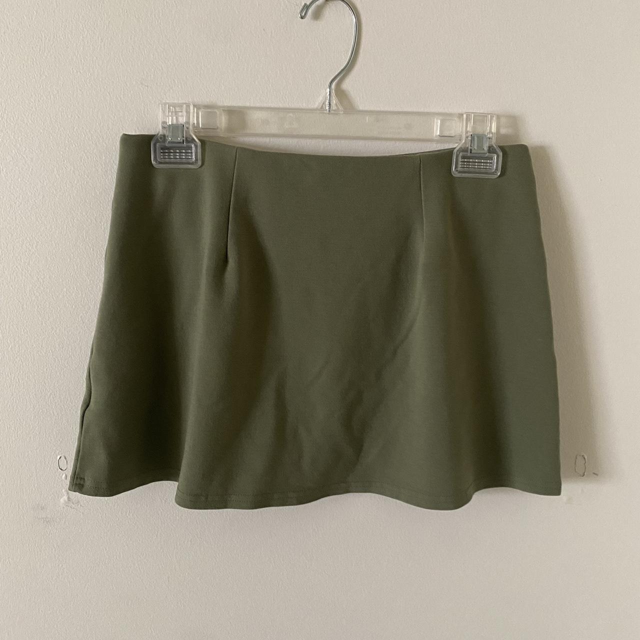 american eagle green mini skirt so cute but kind of... Depop