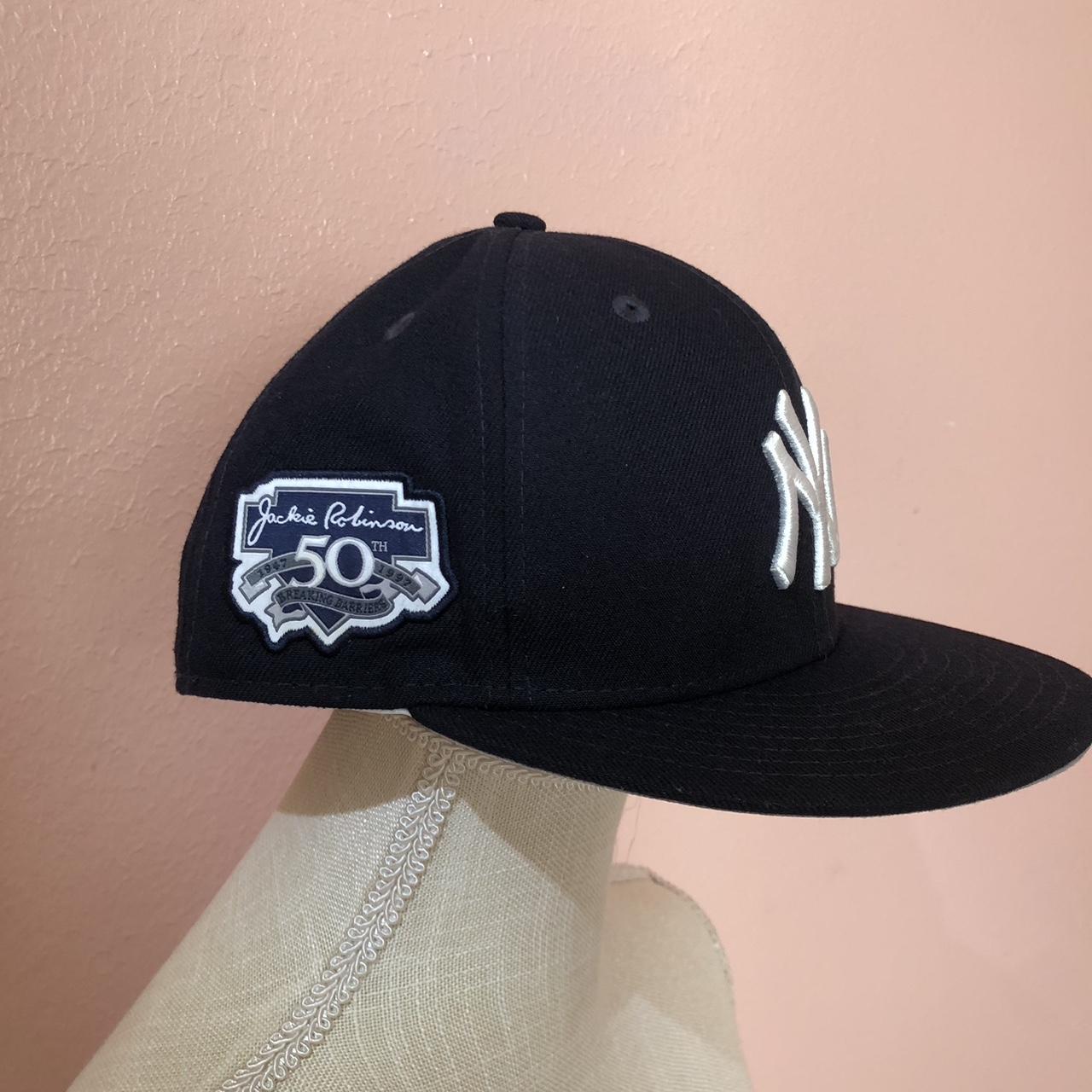 Navy blue Yankees hat, size: 3/8th being