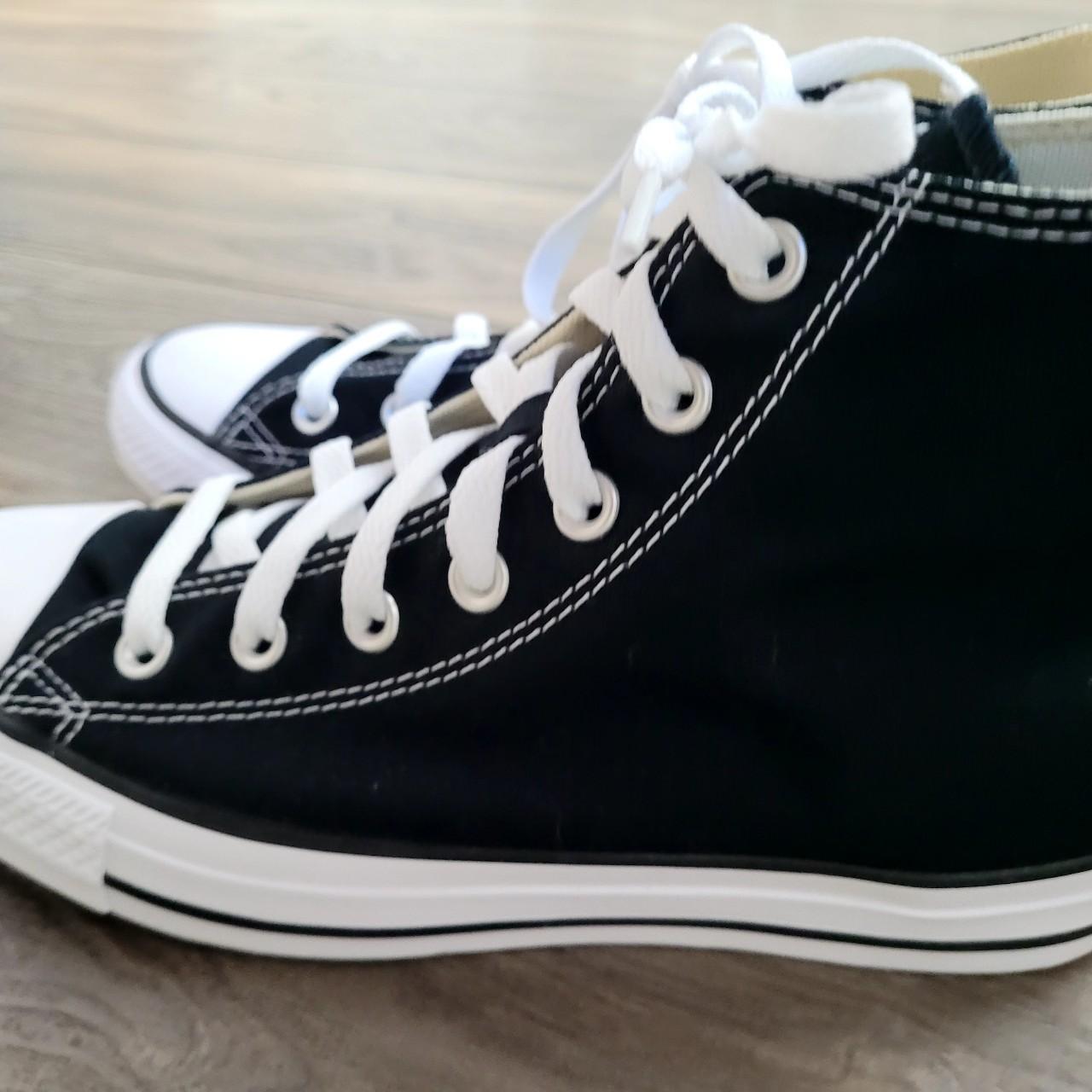 black converse womens size 8.5