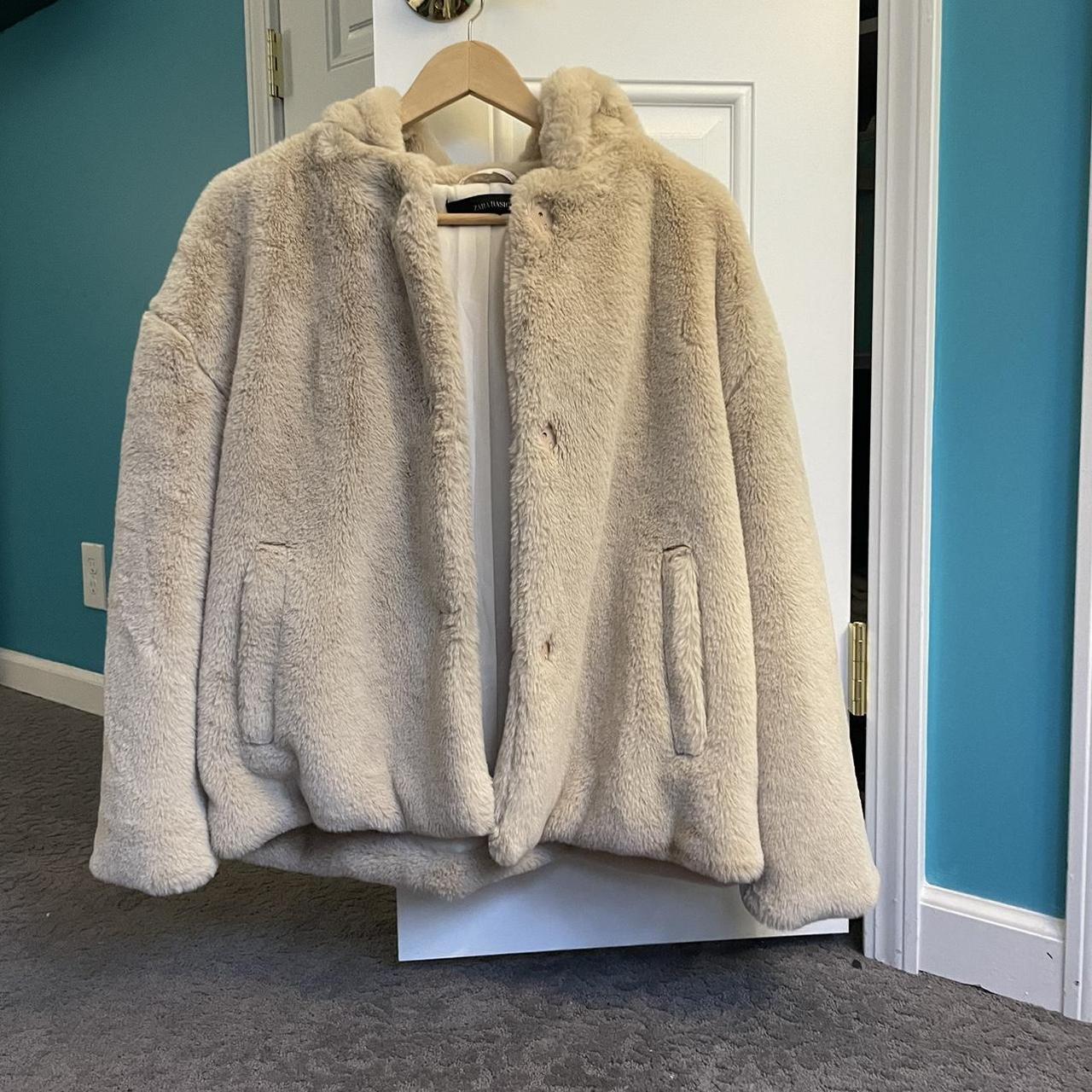 Zara sale Soft Faux Fur Jacket