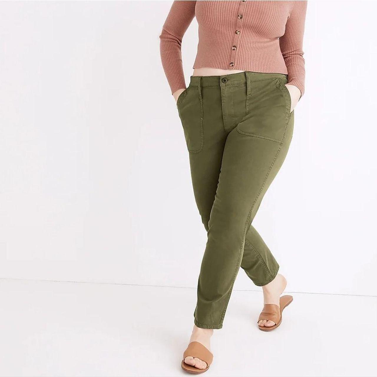 Madewell The Mid-Rise Perfect Vintage Pant in Army - Depop
