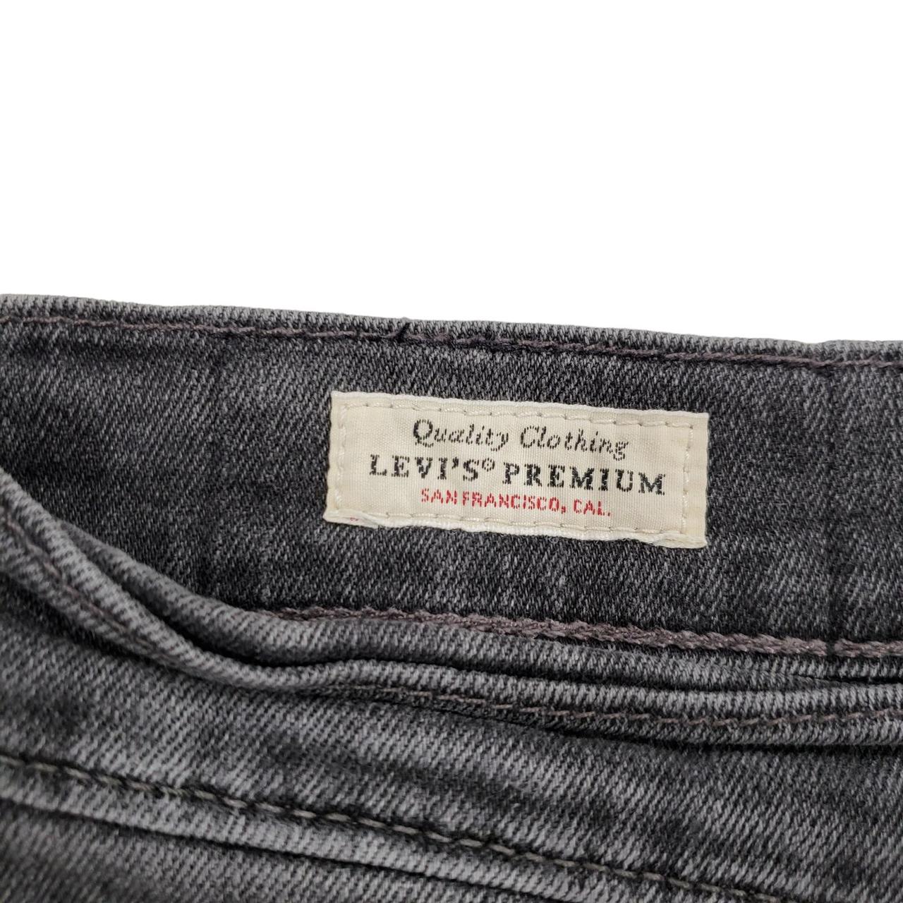 Levis x San Francisco 49ers Satin Denim - Depop