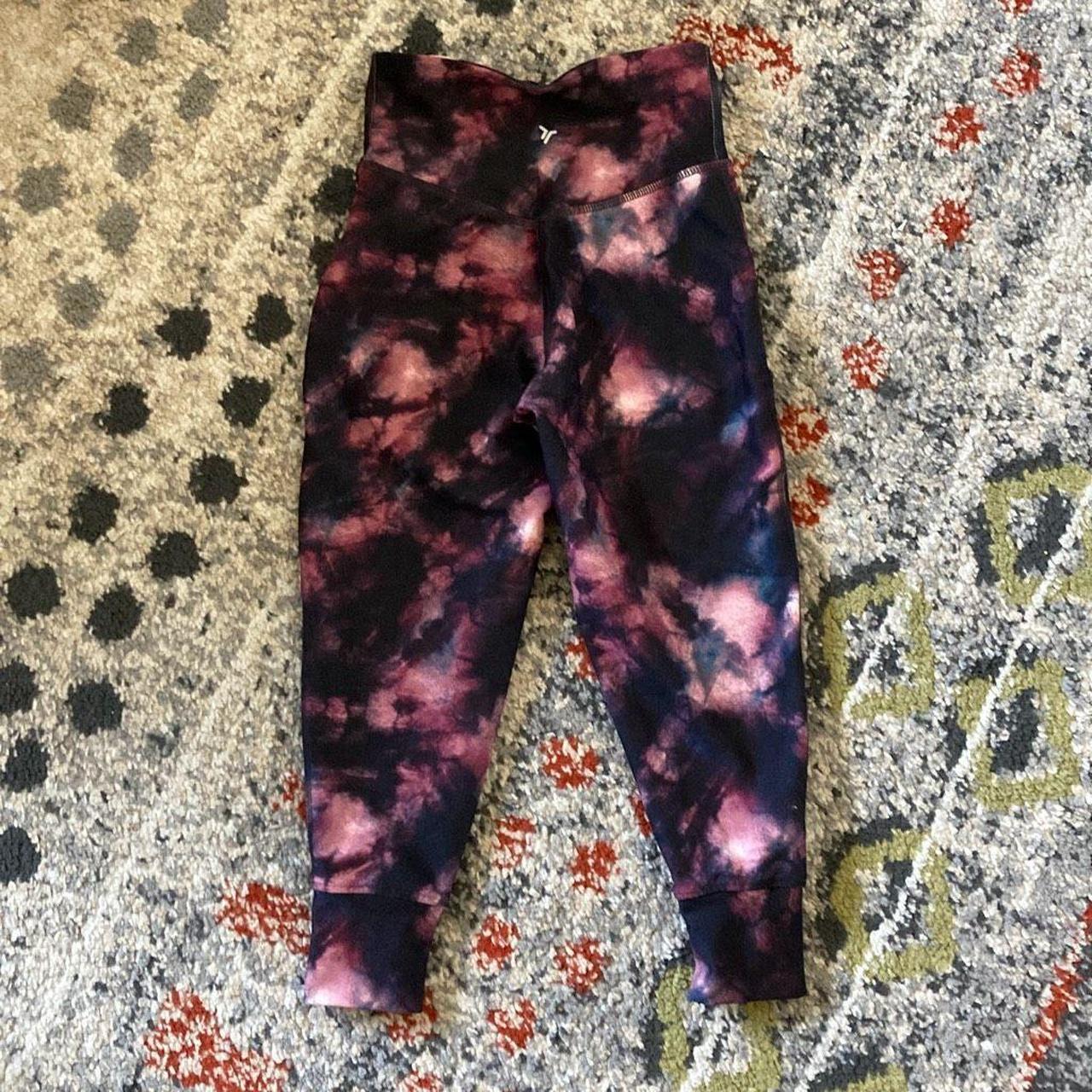 Details: Old Navy Active Powersoft Joggers in Pink