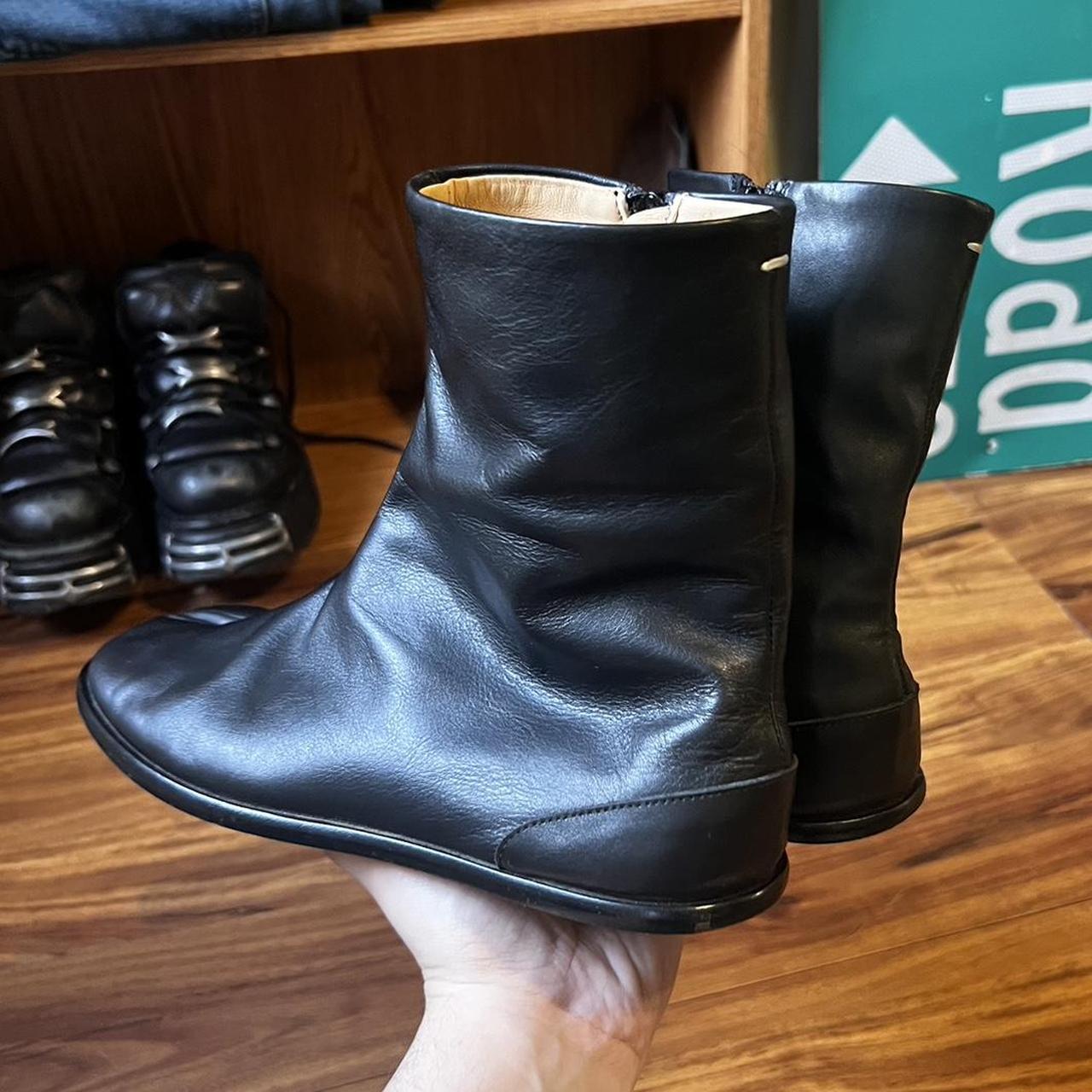 maison margiela tabi flat sale