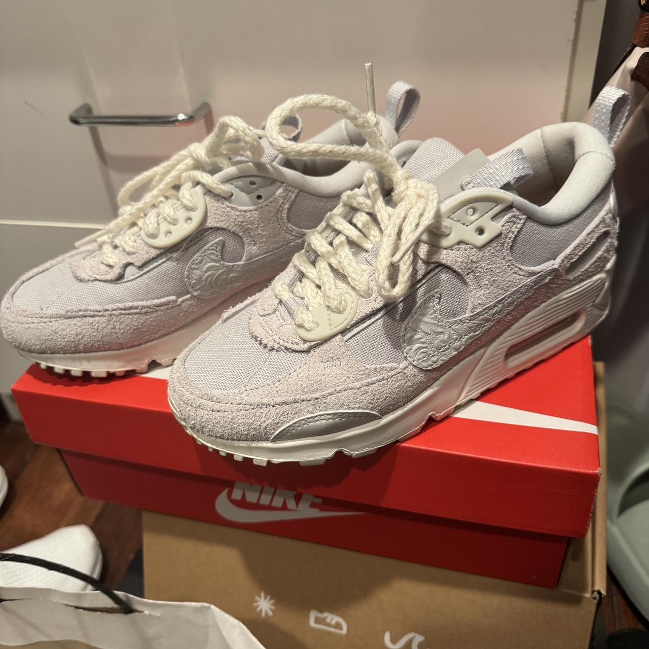 item listed by enak317
