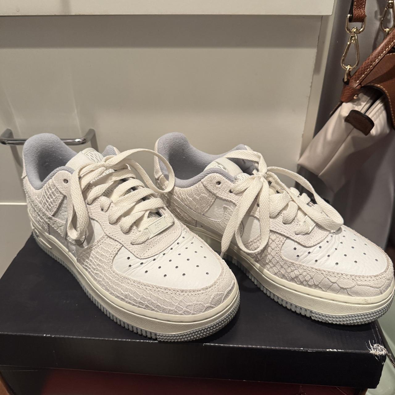 item listed by enak317