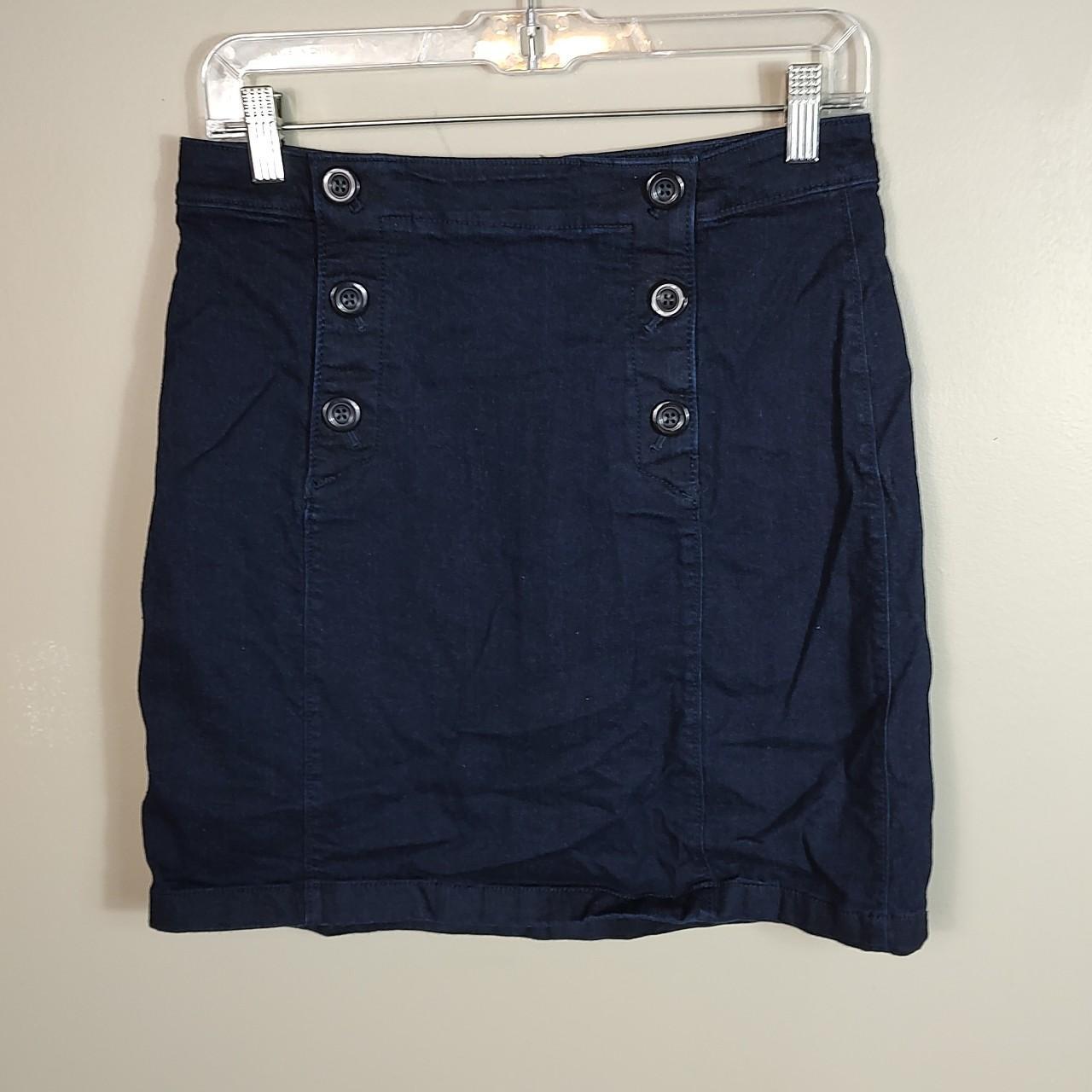 LOFT Outlet Petites women s mini skirt. Solid Navy. Depop