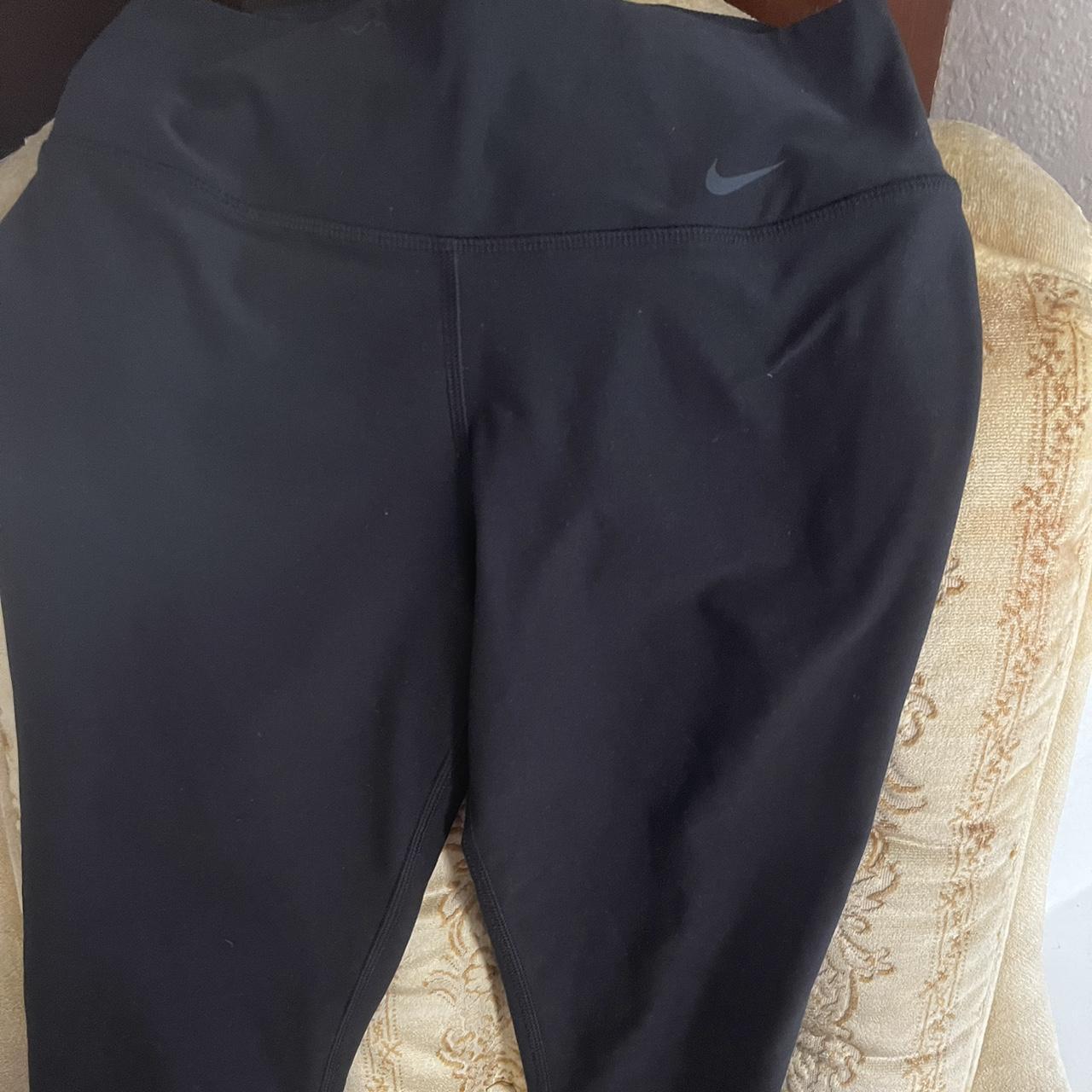 Nike Capri Leggings - Depop