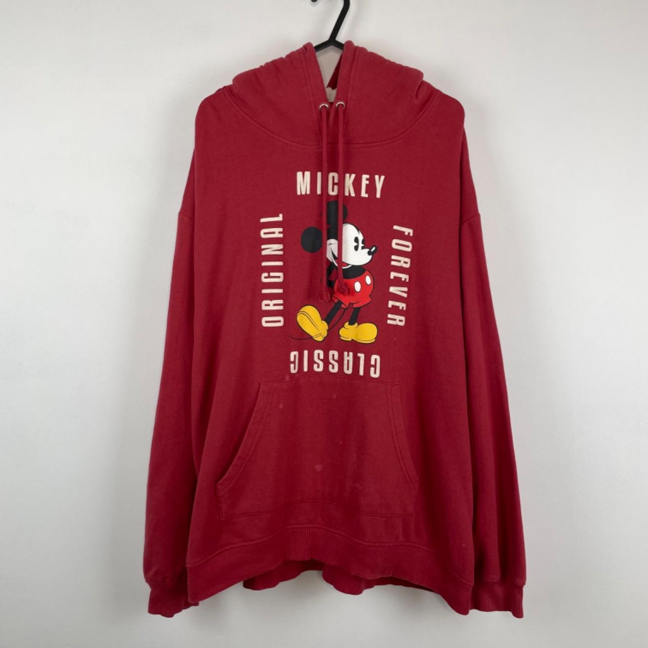 item listed by _vintagefits_