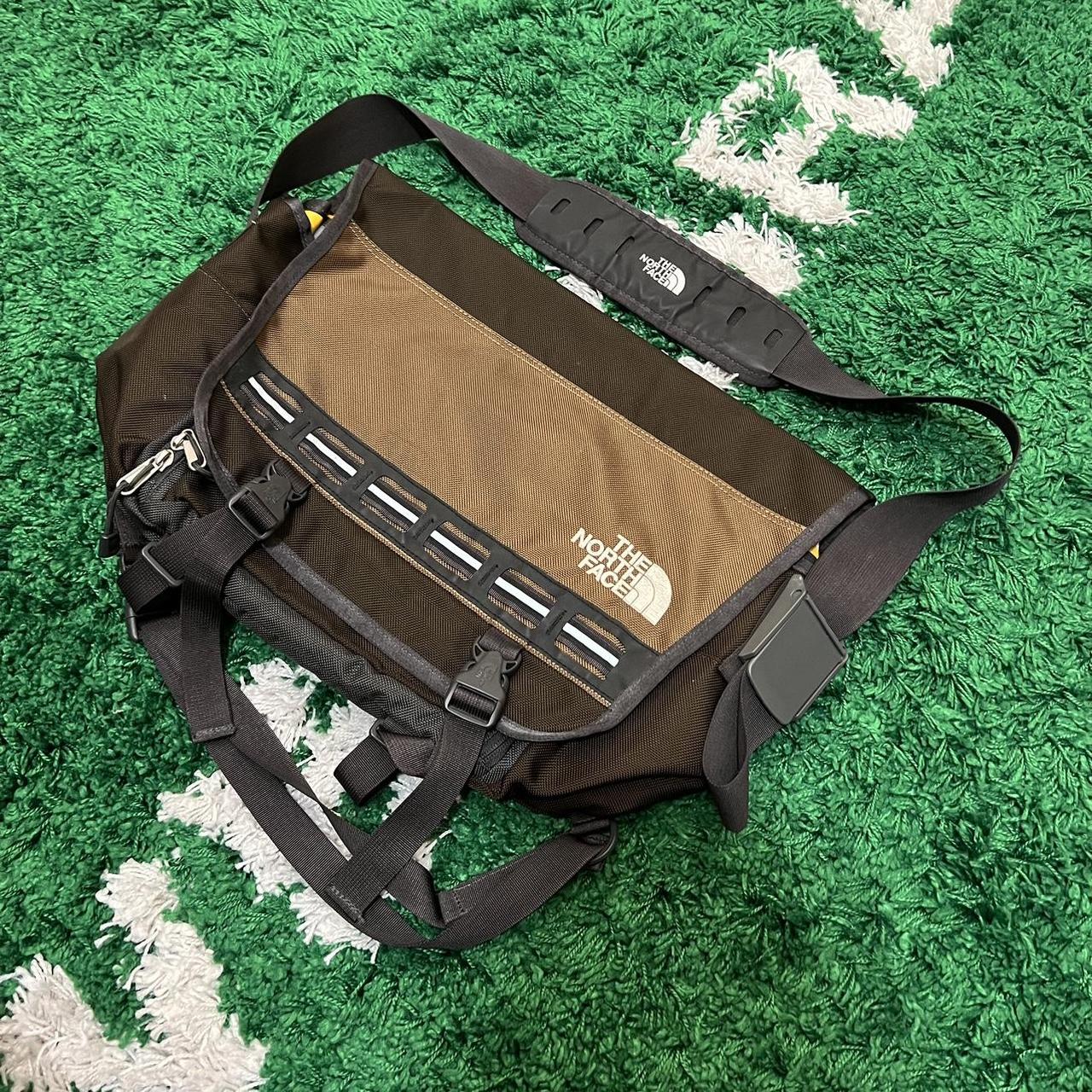 バッグ vintage NORTH FACE messenger bag black Vintage The North Face Messenger Shoulder Bag Satchel