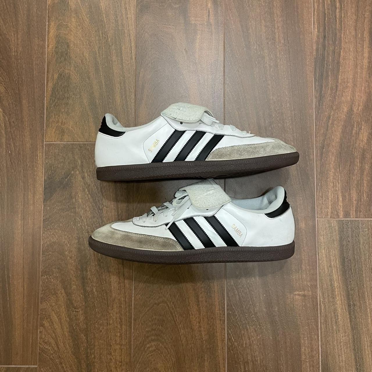 Adidas Men's White and Black Trainers | Depop