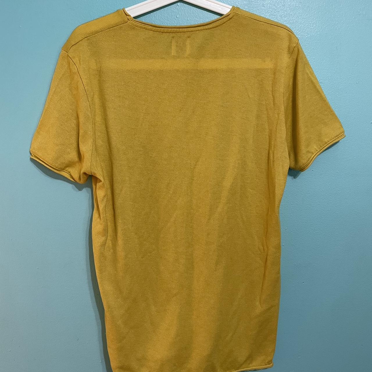 zara-man-mustard-yellow-t-shirt-size-m-feels-very-depop