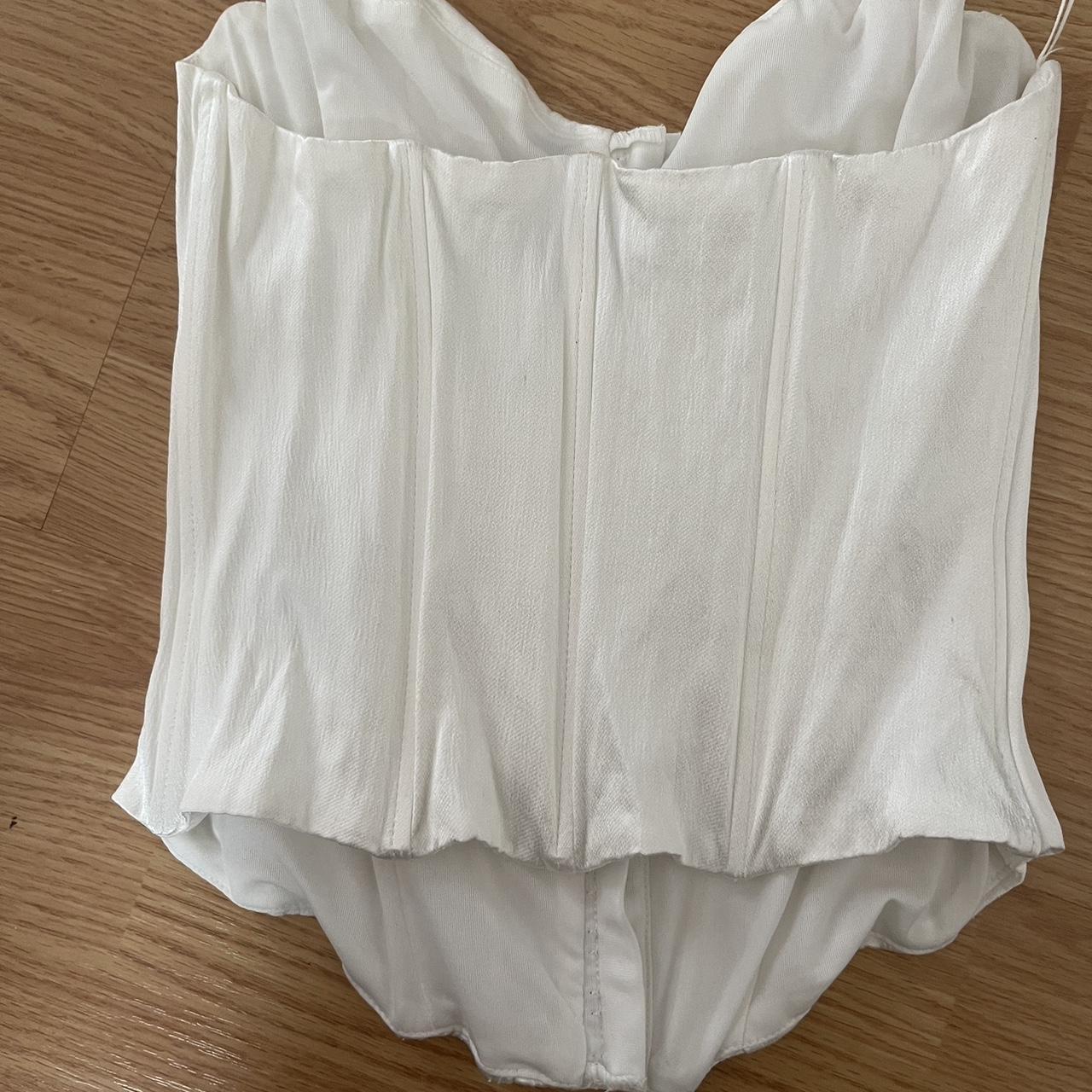 Zara Women's White Corset Depop