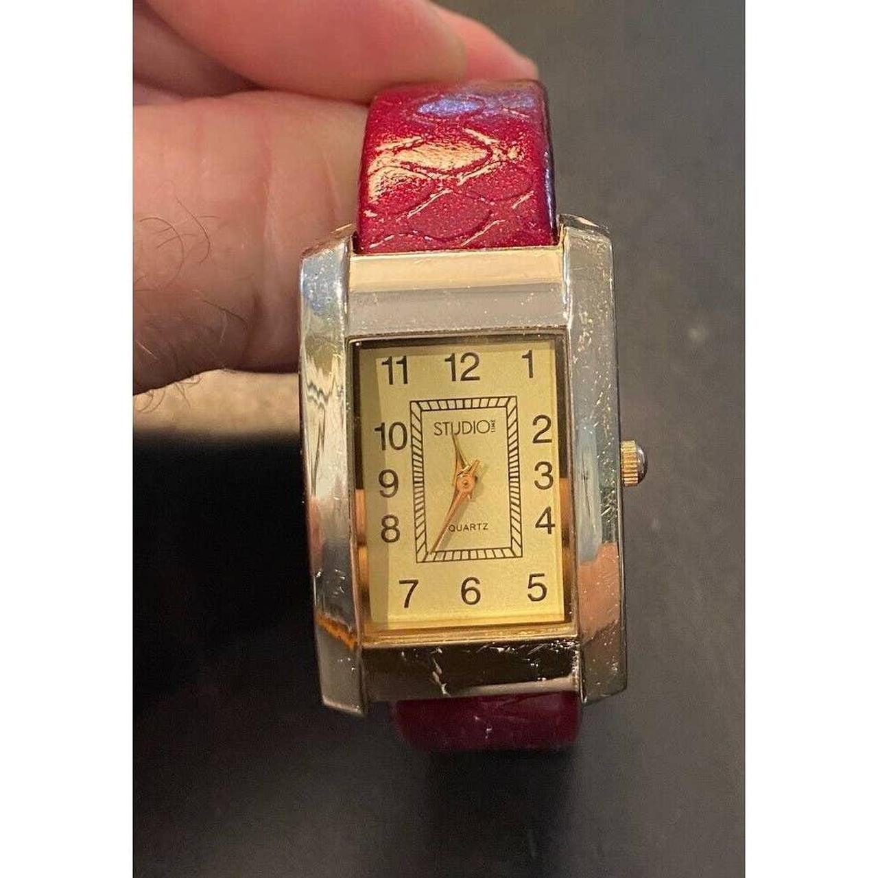 Studio time women's bangle watch 2025
