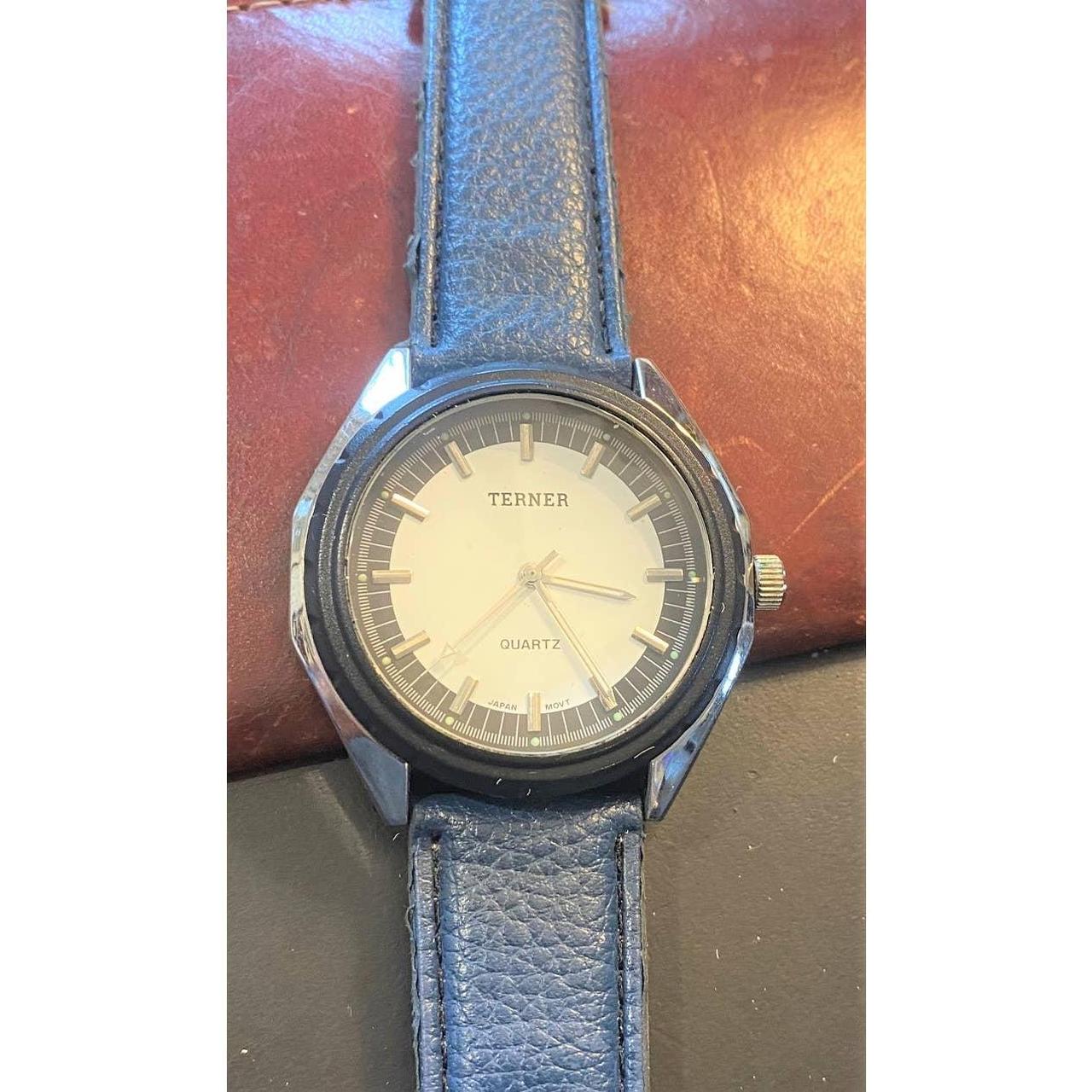 Vintage 90s Terner watch// real quartz// snap on//... - Depop