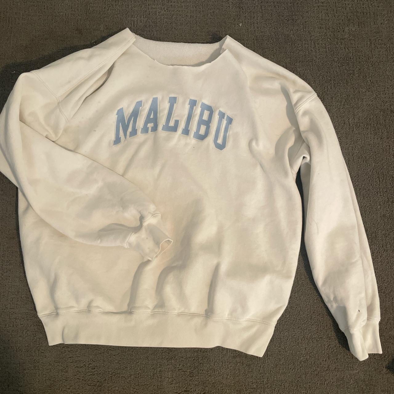 Brandy Melville Malibu Hoodie Fits... - Depop